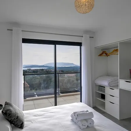 Neuve Et Luxueuse Vue Proche Portovecchio *