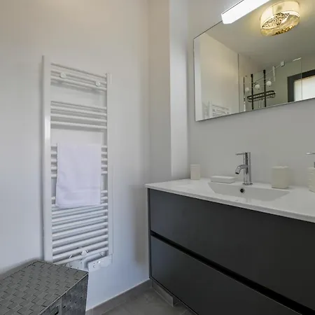 Neuve Et Luxueuse Vue Proche Portovecchio *