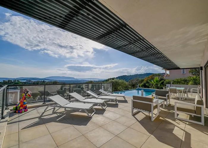 Neuve Et Luxueuse Vue Proche Portovecchio *