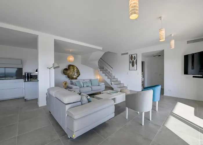 Neuve Et Luxueuse Vue Proche Portovecchio