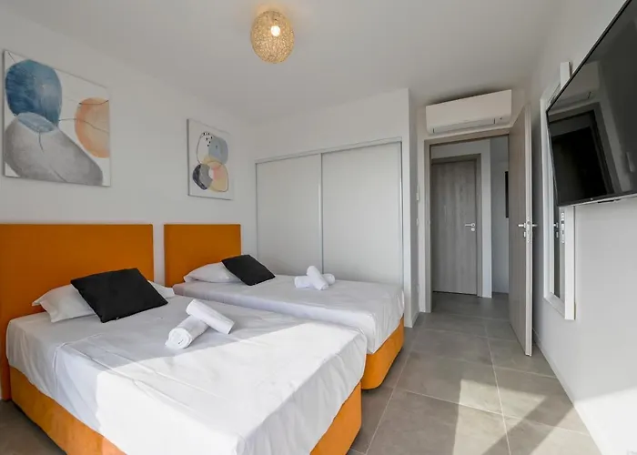 Villa Neuve Et Luxueuse Vue Proche Portovecchio *